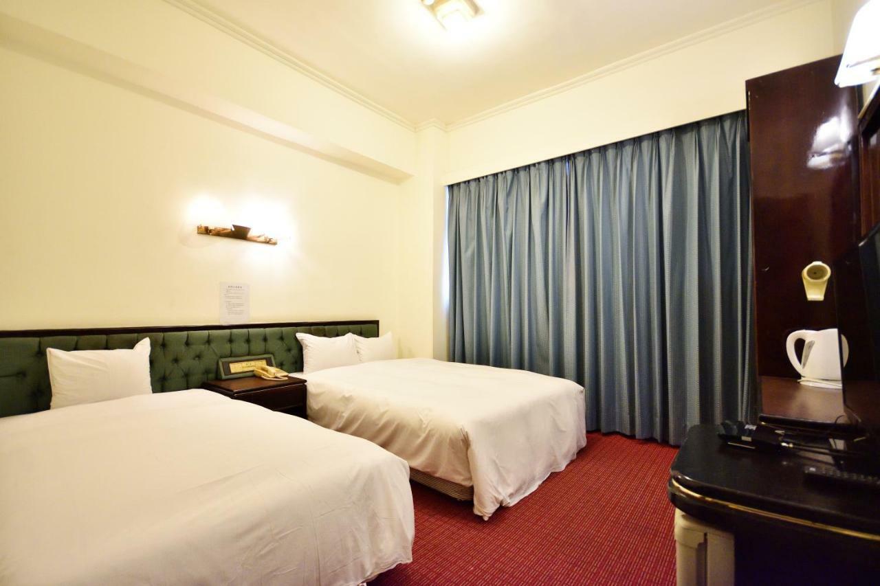 Yuanshin Hotel T'ai-tung Extérieur photo