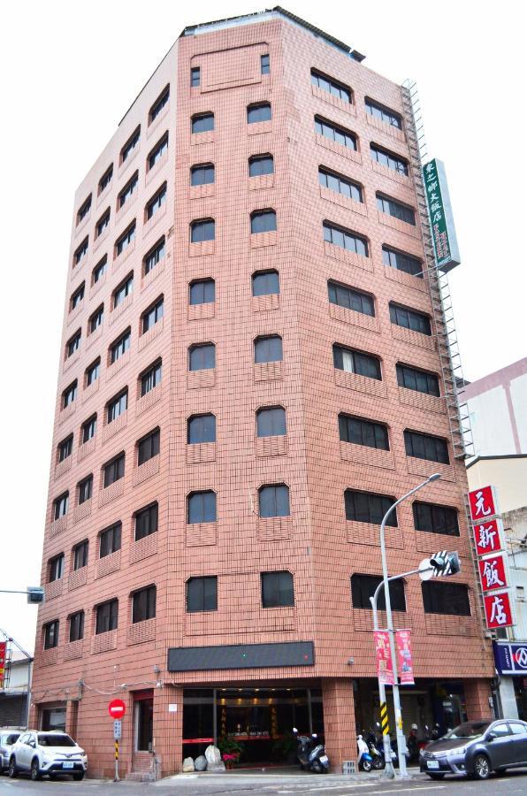 Yuanshin Hotel T'ai-tung Extérieur photo
